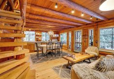 其他 4 Rustic Sequim Cabin w/ Fire Pit & Forested Views!