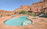 Lainnya 6 Utah Retreat w/ Fire Pit - Near Zion National Park