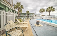 Others 4 Beachfront Studio: Pool, Patio & Deck Access!