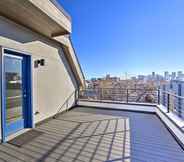 Others 3 Denver Townhome w/ Rooftop Deck: Walk to Mile High