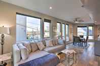 Others Denver Townhome w/ Rooftop Deck: Walk to Mile High