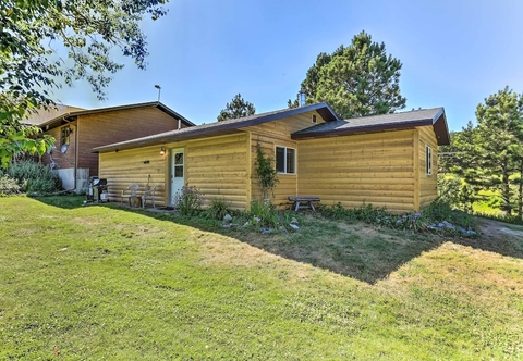 Others Cozy Rapid City Cabin Near Mount Rushmore Memorial