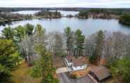 Others 6 Lakefront Osceola Cottage w/ Boat Dock Access