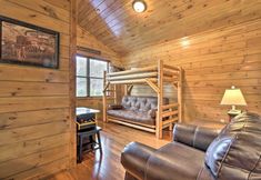 其他 4 Rustic Pigeon Forge Cabin w/ Hot Tub: Near Town!