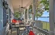 Others 6 Lakefront Paradise w/ Fire Pit - Dogs Welcome!