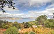 Others 4 Spacious Kelseyville Home w/ Large Lakefront Deck!