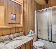 Others 3 All-season Conway Condo w/ Private Hot Tub!