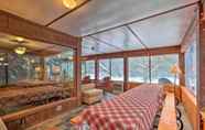 อื่นๆ 5 Bolton Alderbrook Lodge w/ Private 10-acre Lake!