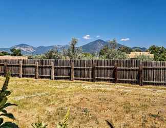 Lain-lain 2 Chic Studio w/ Grill - 25 Mins to Taos Ski Valley!