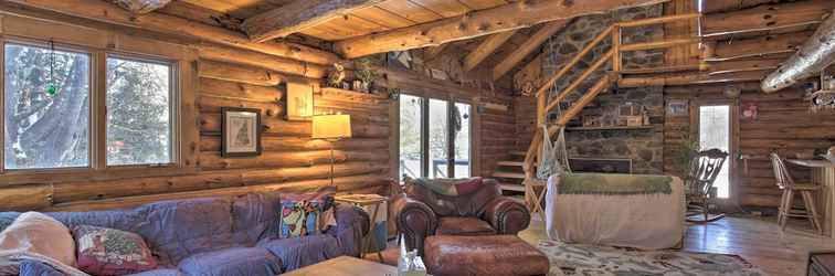 Others Cabin: Private Hot Tub, Walk to Pats Peak Ski Area
