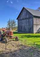 Imej utama Historic North Fork Farmhouse Near Wineries!