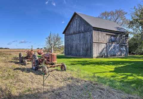 Lainnya Historic North Fork Farmhouse Near Wineries!