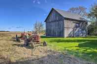 Lainnya Historic North Fork Farmhouse Near Wineries!