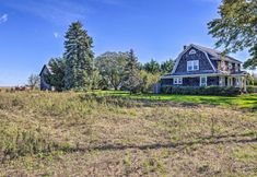 อื่นๆ 3 Near Wineries: Historic North Fork Farmhouse!