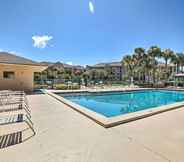 Others 2 Calm Jupiter Condo w/ Lanai < 1/2 Mi to Beach!