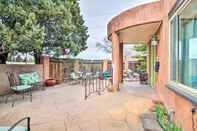 Others Albuquerque Home w/ Patio < 1 Mile to Nob Hill!