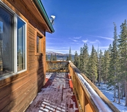 Others 6 Cabin: Hot Tub w/ Mtn Views, 23 Miles to Breck!