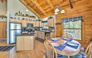 Others 4 Pet-friendly Jefferson Cabin w/ Deck & Views!