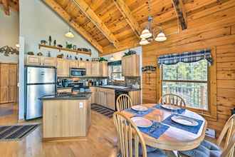 Lainnya 4 Pet-friendly Jefferson Cabin w/ Deck & Views!