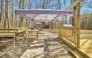 Others 7 Family-friendly East Stroudsburg Home w/ Deck