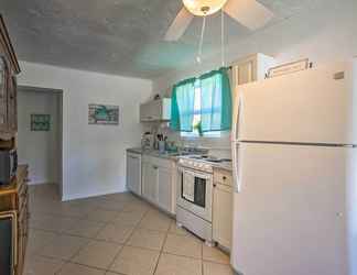 Lain-lain 2 Convenient Naples Retreat < 4 Mi to Beach!