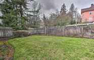 Others 2 Central Eugene House w/ Updated Interior & Yard!