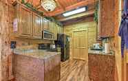 Lainnya 4 Lakefront Coalmont Cabin on 5 Acres w/ Dock!