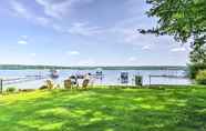 Others 5 Lakefront Mayville Cottage w/ Dock & Grill!