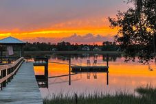 Others 'nantucket Cottage' w/ Fishing Dock + Sunsets