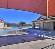 Others 6 San Antonio Home w/ Large Yard, Fire Pit & Pergola