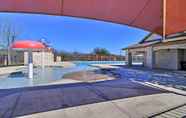 Lainnya 6 San Antonio Home w/ Large Yard, Fire Pit & Pergola