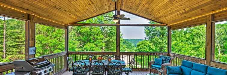 Lainnya Charming Getaway w/ Lake Cumberland Views!