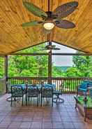 Imej utama Charming Getaway w/ Lake Cumberland Views!