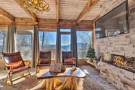 Lain-lain Luxe Blue Ridge Mountain Retreat w/ Sauna + Creek!