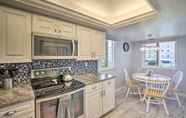 Lain-lain 2 Sunny Siesta Key Condo w/ Beach Access + Pool!