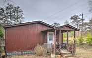 อื่นๆ 4 Cozy Asheville Cottage w/ Grill & Fire Pit!