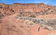 Others 3 Modern Kanab Cottage w/ View < 1 Mi to Hiking!