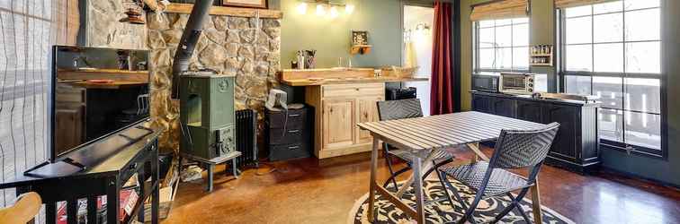 Lain-lain Cute Eureka Springs Vacation Rental With Fire Pit!