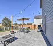 Lain-lain 2 Stunning Nampa Home Nearby Park w/ Fire Pit!