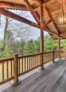 Imej utama Spacious Cabin w/ Decks Near Saratoga Springs