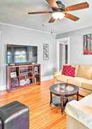 Imej utama Cozy + Walkable Delmar Getaway w/ Fire Pit!