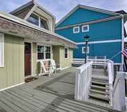 Others 2 Canalfront Cottage: Kayaks by Pier in Cherry Grove