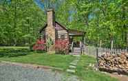 Others 4 Lovely Wooded Cabin With Numerous Trails On-site!
