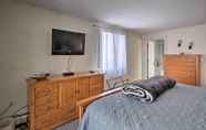 Others 6 Penthouse Ski Unit ~ 1 Mi to Attitash Mountain!