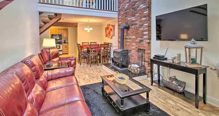 Others Penthouse Ski Unit ~ 1 Mi to Attitash Mountain!