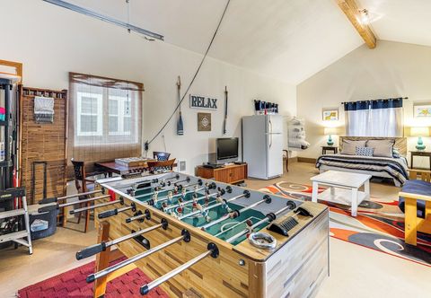 其他 Rockaway Beach Home w/ Hot Tub: 4 Blocks to Beach!