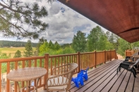 Lain-lain Duck Creek Village Retreat w/ Furnished Deck!