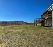 Others 3 Quiet Family Getaway: Bethel Home w/ River Access!