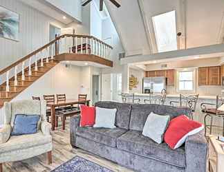 Others 2 Luxury Margaritaville Family Retreat w/ Deck!