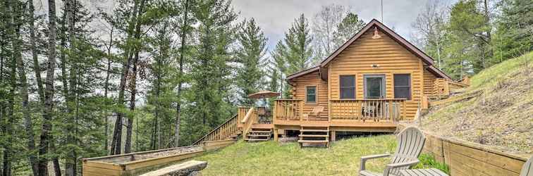 Khác Riverfront Lewiston Cabin w/ Stone Fireplace!